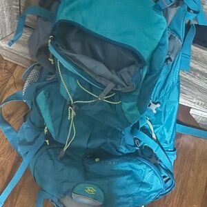 Hiking/travel bag